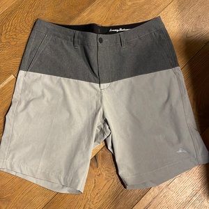 Tommy Bahama Shorts 36